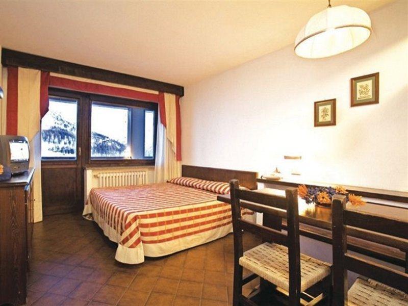 Hotel Ski Club I Cavalieri Rta セストリエーレ エクステリア 写真
