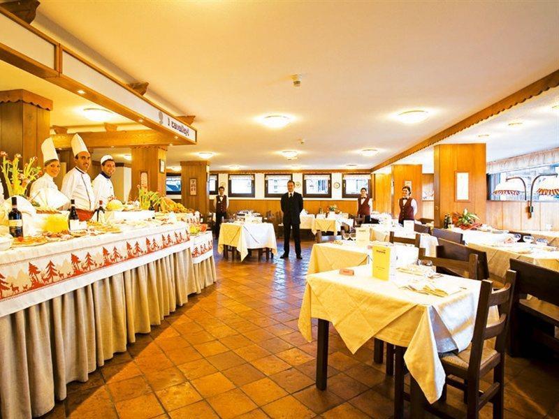 Hotel Ski Club I Cavalieri Rta セストリエーレ エクステリア 写真